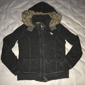 Abercrombie and Fitch Hoodie jacket faux fur SzM fits S Cozy Warm good condition